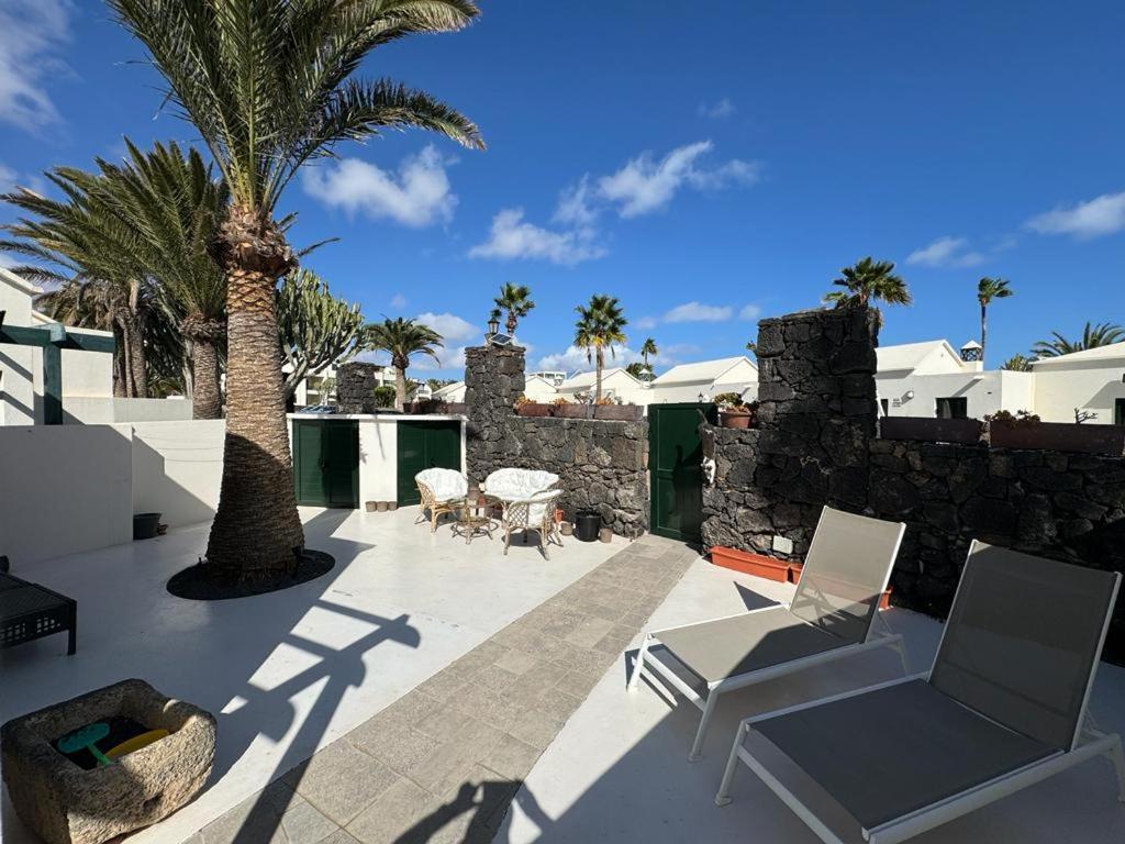 Luxury Bungalow Playa Roca Costa Teguise Εξωτερικό φωτογραφία