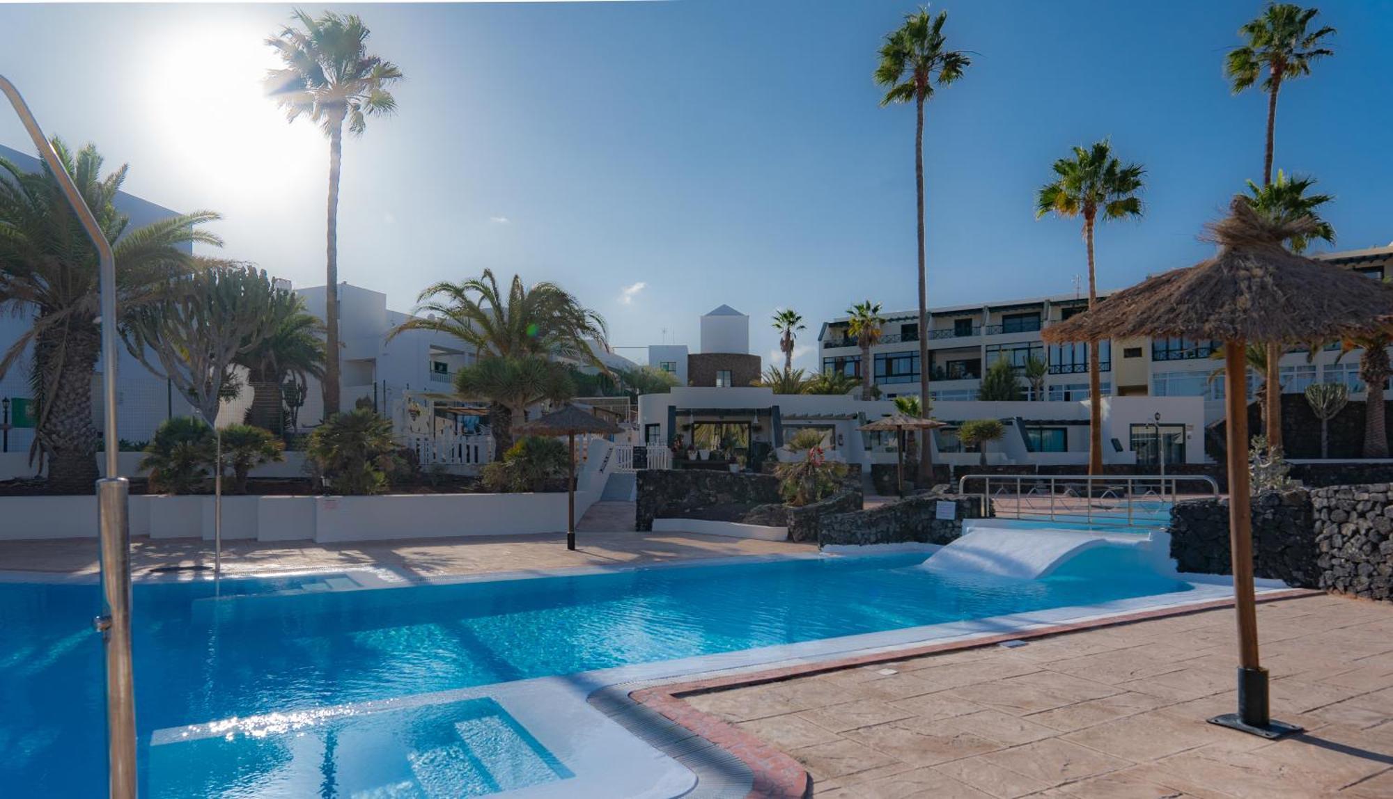 Luxury Bungalow Playa Roca Costa Teguise Εξωτερικό φωτογραφία